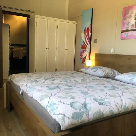 B&B Casa El Cardo Morado Alojamento de Acomodação e Pequeno-almoço