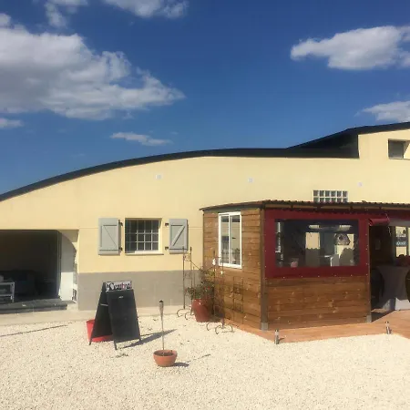 B&B Casa El Cardo Morado * Aspe
