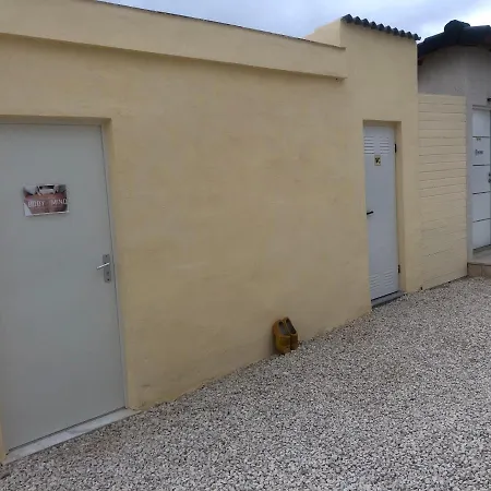B&B Casa El Cardo Morado * Aspe